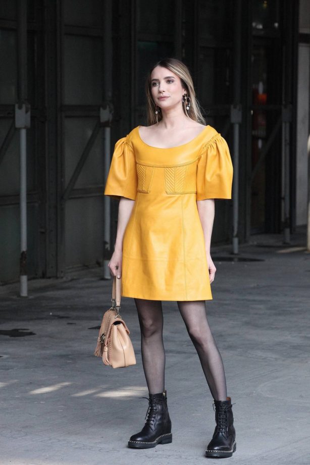 Emma Roberts - Chloé Womenswear Fall Winter 2023-2024 show in Paris