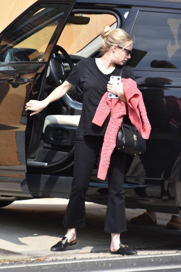Emma Roberts - Seen while returns to her home in Los Angeles