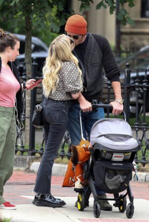 Emma Roberts - With Garrett Hedlund kissing while out for a stroll in Boston
