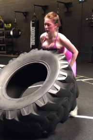 Emma Rose Kenney - CrossFit Work out - Social media
