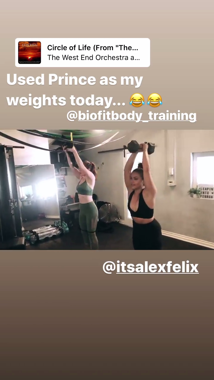 Emma Rose Kenney â€“ CrossFit Work out â€“ Social media