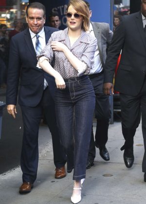 Emma Stone: Arrives at Good Morning America -02 – GotCeleb