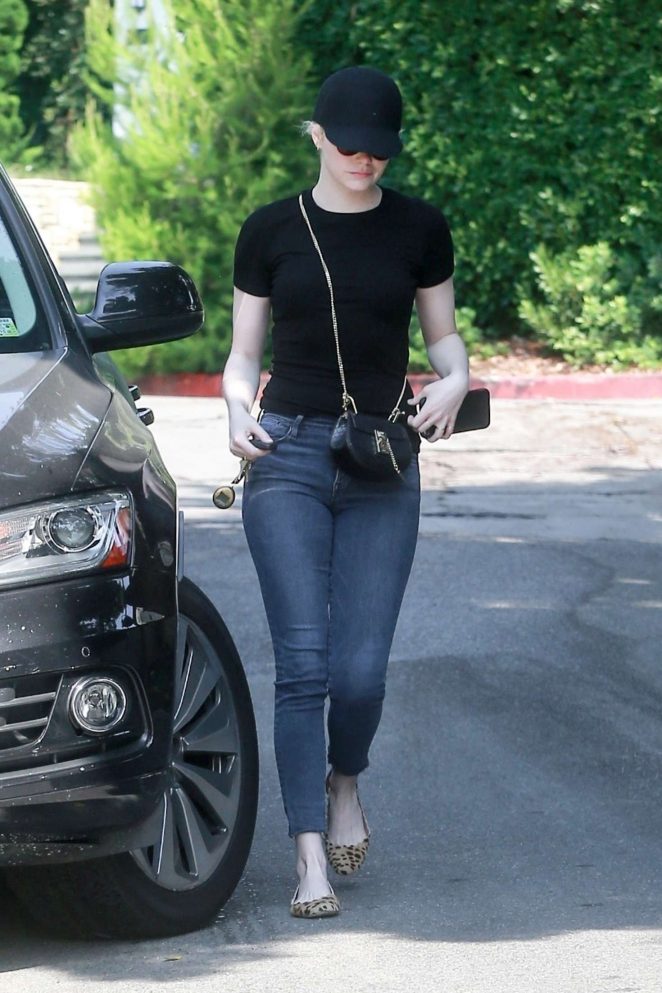 Emma Stone in Jeans Visiting a friend in Los Angeles