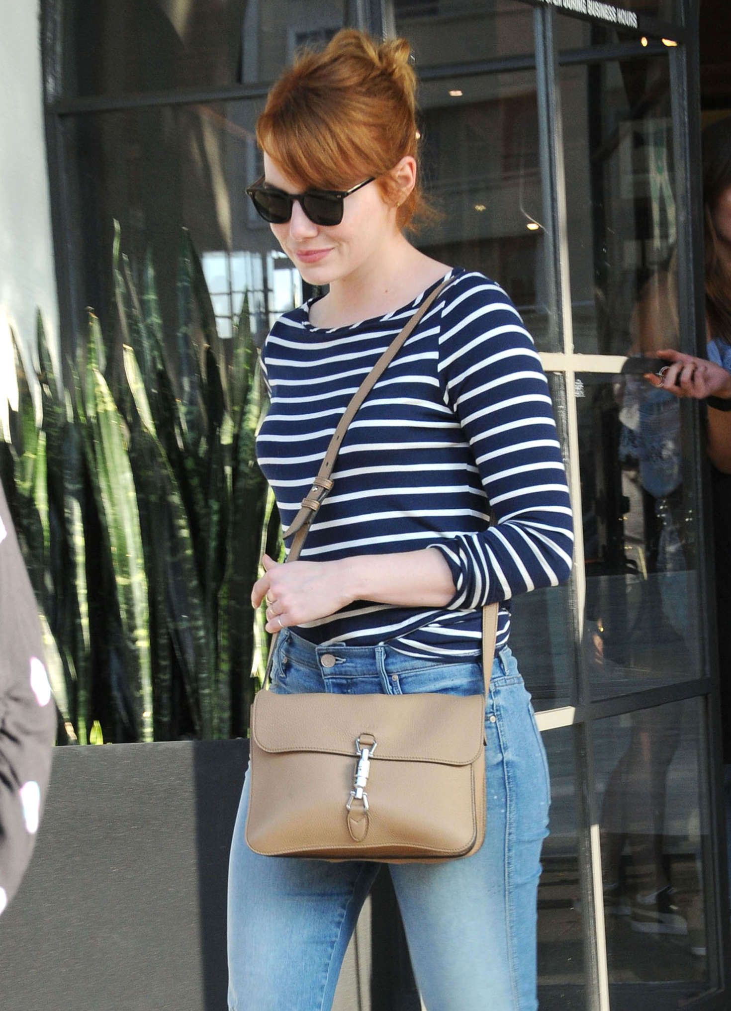 Emma Stone - Leaving a hair salon in Los Angeles | GotCeleb