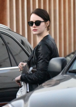 Emma Stone - Leaving Meche Salon With a Dark New Hair For Her New Movie