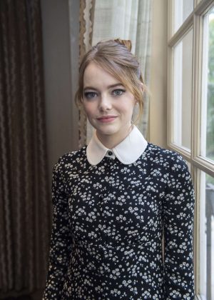 Emma Stone - 'The Favourite' Press Conference in LA