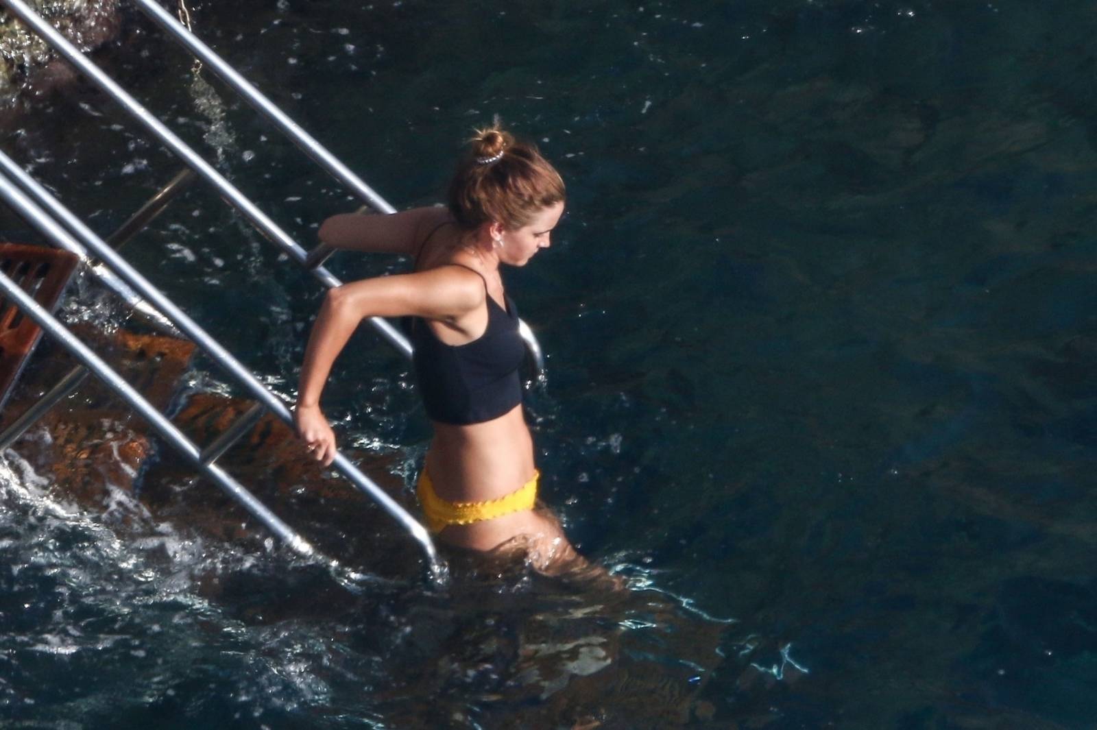 Emma Watson 2020 : Emma Watson - In bikini on holiday in Positano - Italy-6...