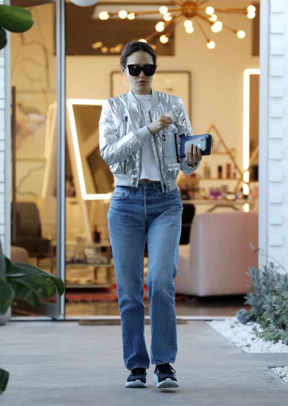 Emmy Rossum - In jeans seen leaving Balayage by Nancy Braun in Beverly Hills