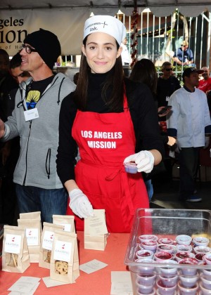 Emmy Rossum - Los Angeles Mission Thanksgiving For The Homeless in LA