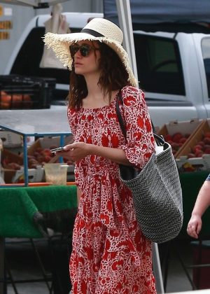 Emmy Rossum - Shopping at the Farmers Market in Los Angeles
