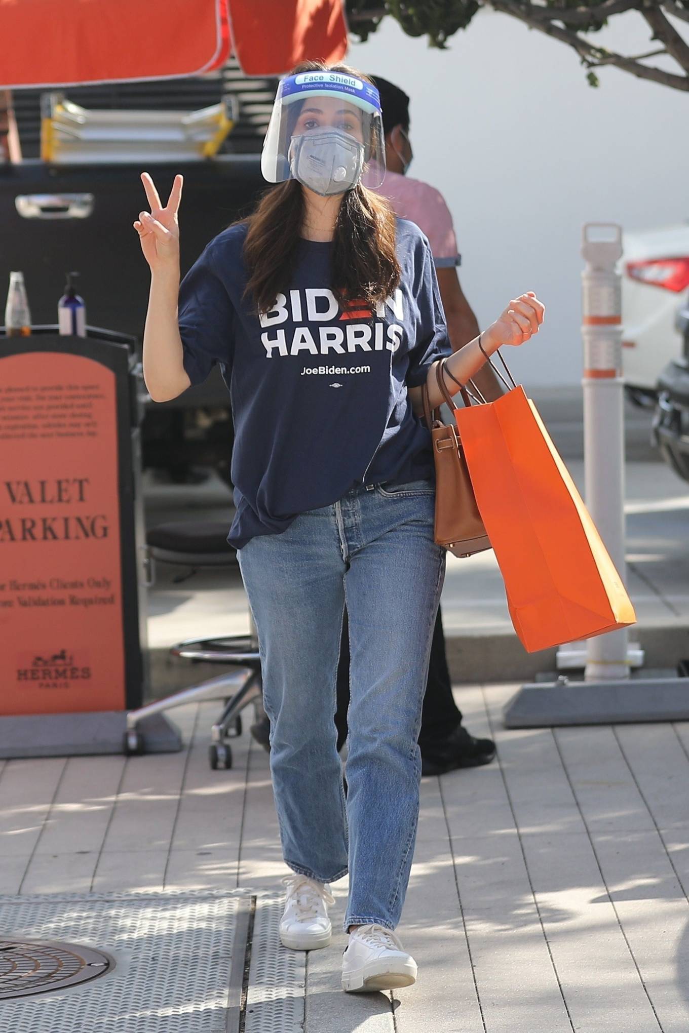 Emmy Rossum 2020 : Emmy Rossum – Shopping candids in Beverly Hills-08