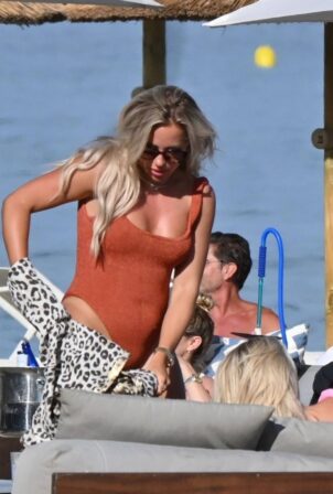 Esther and Anne Vedder - In a bikinis in Marbella