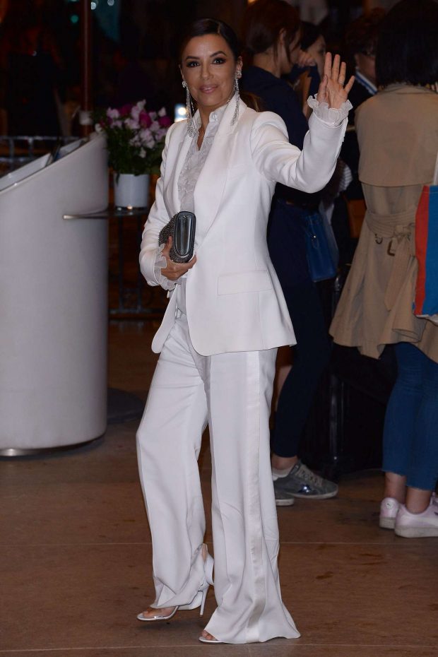 Eva Longoria in White Suit - Goes to hotel Martinez in Cannes