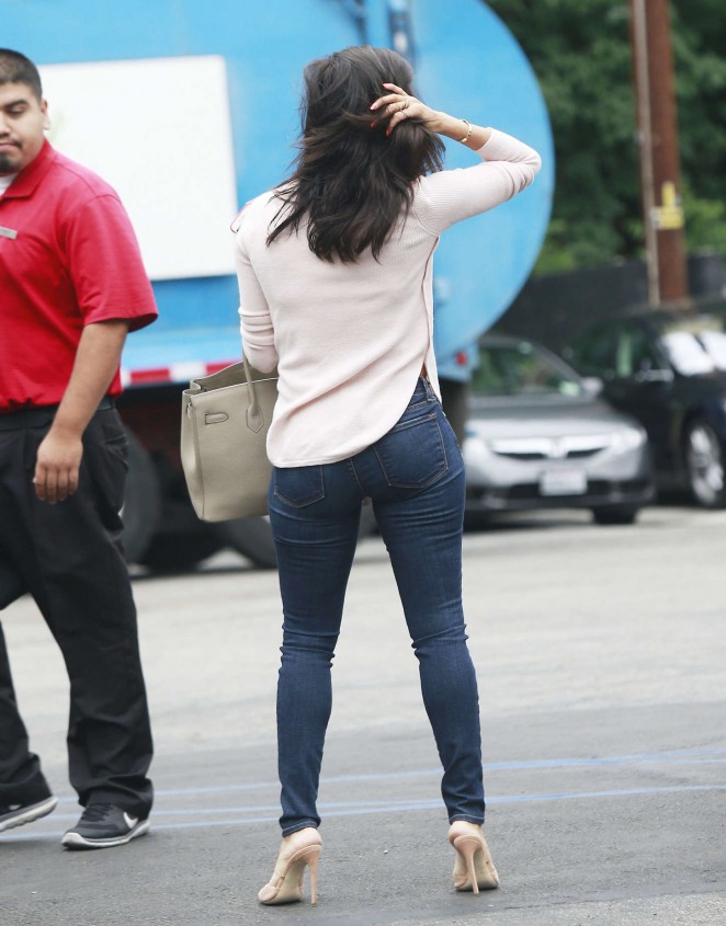 Eva Longoria in Tight Jeans out in Studio City