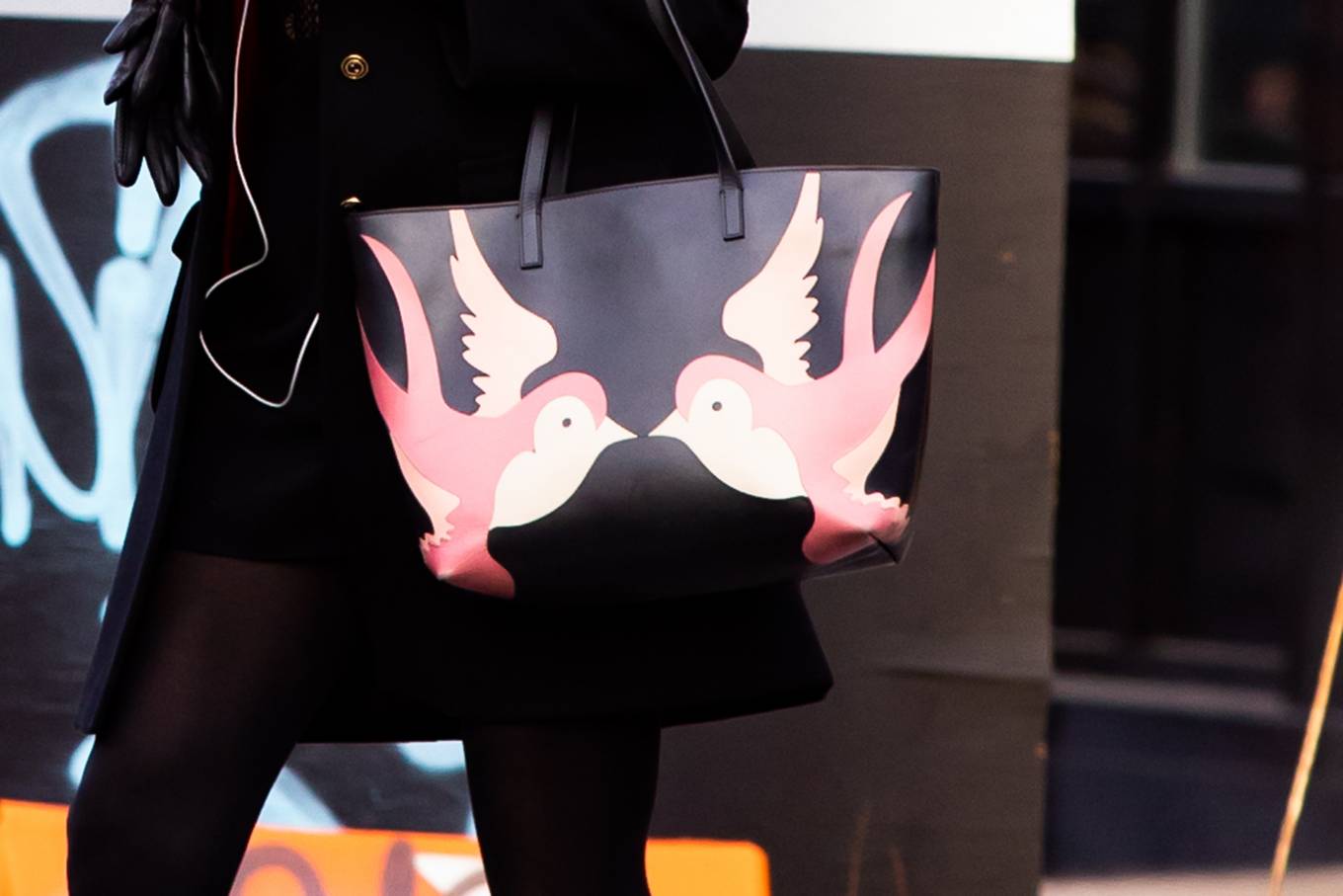 Famke Janssen 2022 : Famke Janssen – Spotted in New York walking with iPhone and bird handbag-01