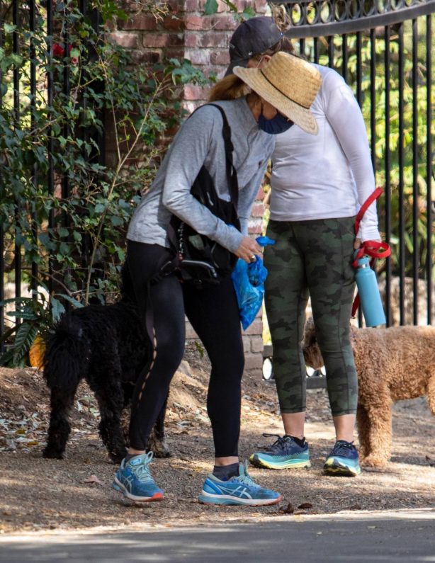 Felicity Huffman - With dogs out in Studio City