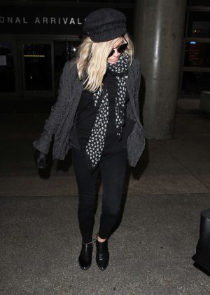 Fergie - Arriving at LAX in Los Angeles