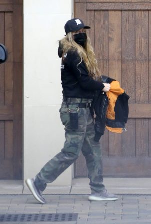 Fergie - Out in Camo pants and a Balenciaga sweatshirt in Los Angeles