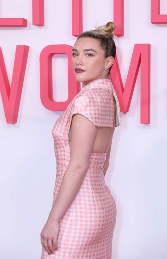 Florence Pugh - 'Little Women' Photocall in London