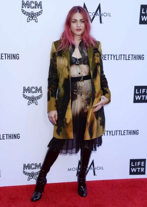Frances Bean Cobain - 2018 Fashion Los Angeles Awards in LA