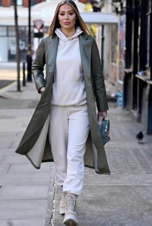 Frankie Sims and Demi Sims - Spotted in Fitzrovia heading for Harleyh Street