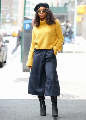 Gabrielle Union out in New York City