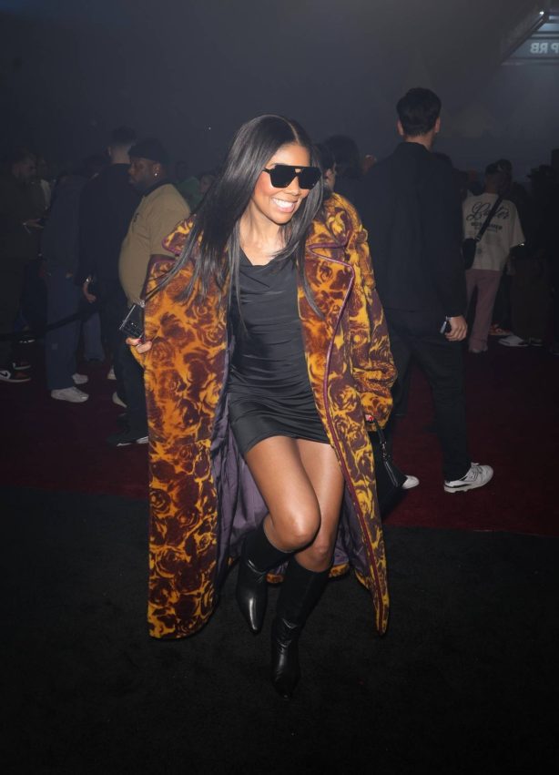 Gabrielle Union - Seen in a stunning fur trench coat in Las Vegas