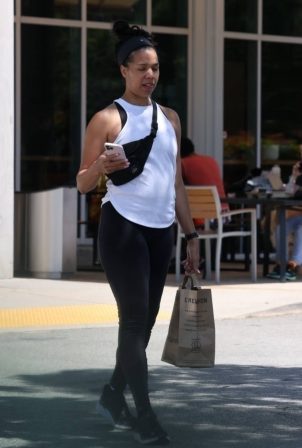 Gabrielle Union - Seen outside the Erewhon grocery store in Los Angeles