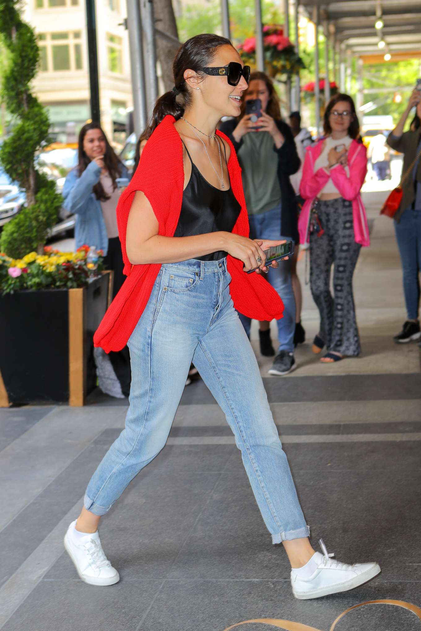 Gal Gadot 2019 : Gal Gadot: Arriving at The Carlyle Hotel -05