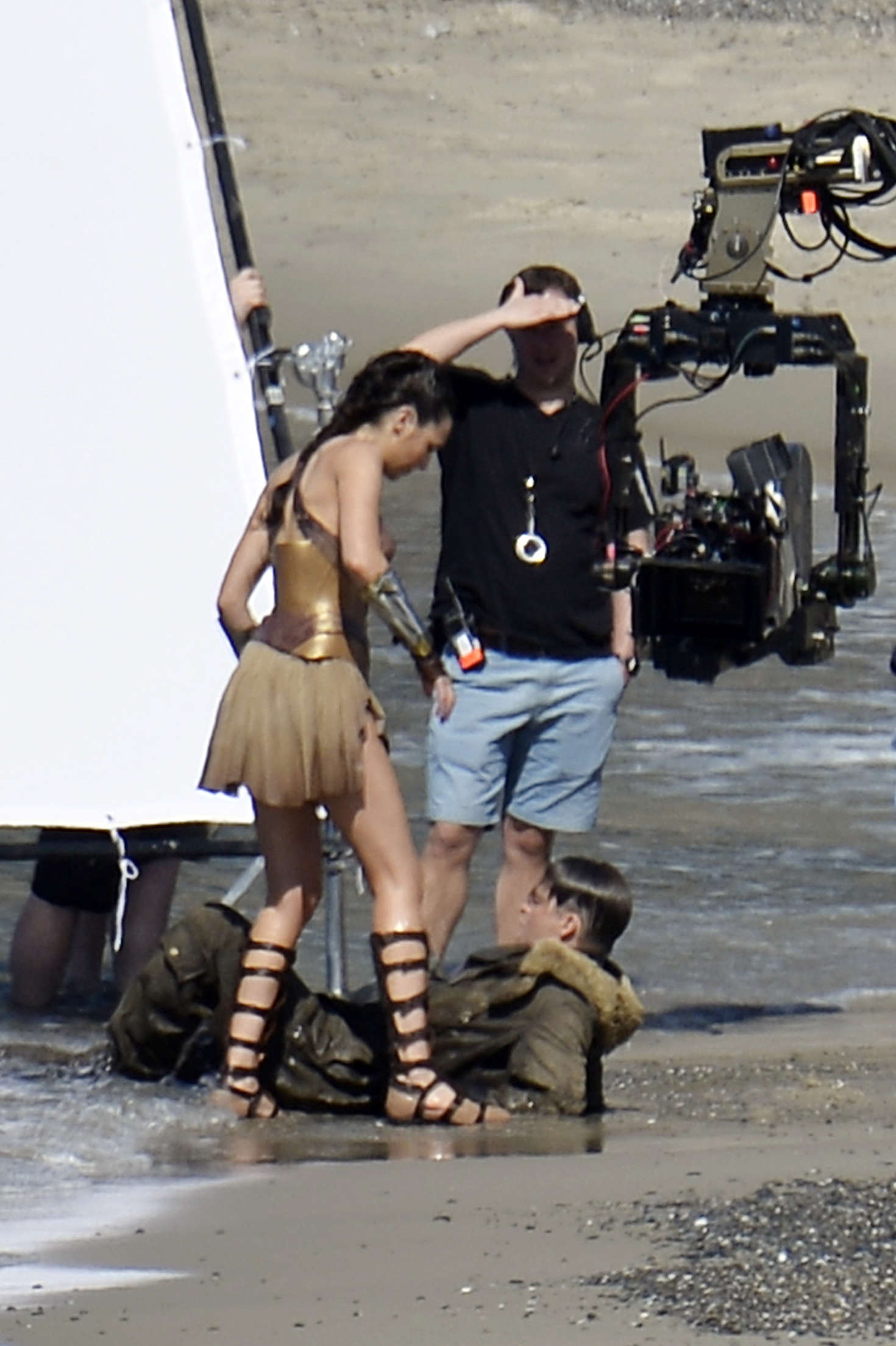 Gal Gadot on the set of Wonder Woman -19 | GotCeleb
