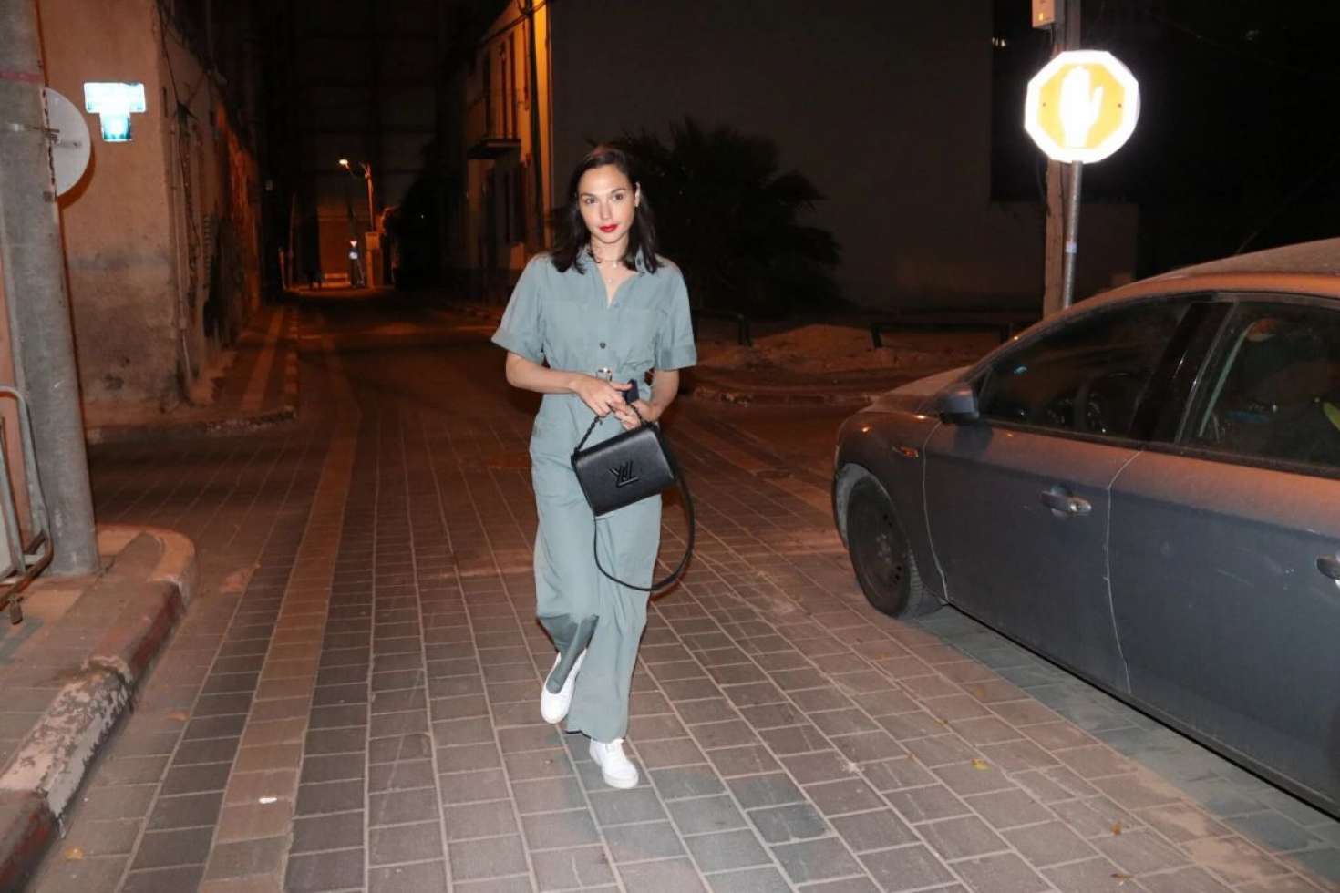 Gal Gadot 2019 : Gal Gadot: Out in Tel Aviv -04