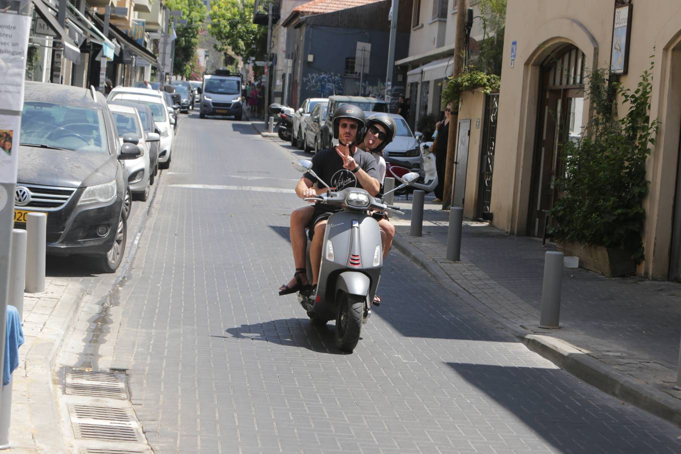 Gal Gadot 2021 : Gal Gadot – Seen on a scooter with husband Yaron Varsano in Tel Aviv-06