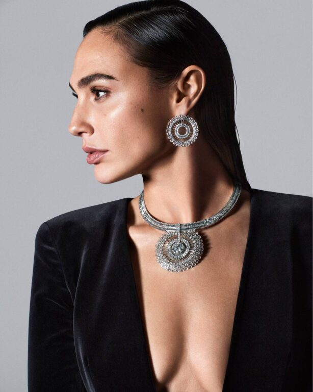 Gal Gadot - Tiffany and Co. Blue Book BOTANICA collection 2022