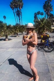 Genevieve Morton in Bikini - Instagram
