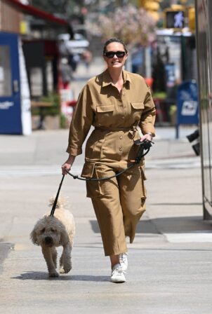 Georgina Burke - walking her dog in the Tribeca - New York