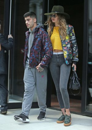 Gigi Hadid and Zayn Malik - Leaving Gigi's Apartment in NYC