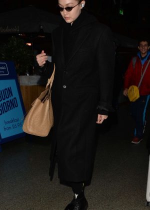 Gigi Hadid - Arriving at St Pancras station in London