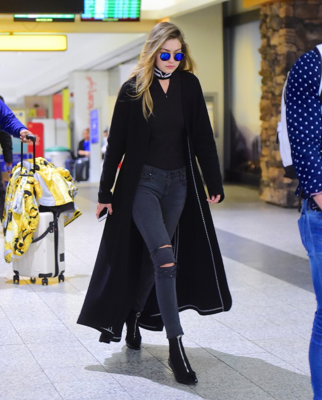 Gigi Hadid - Leaving JFK Airport in New York