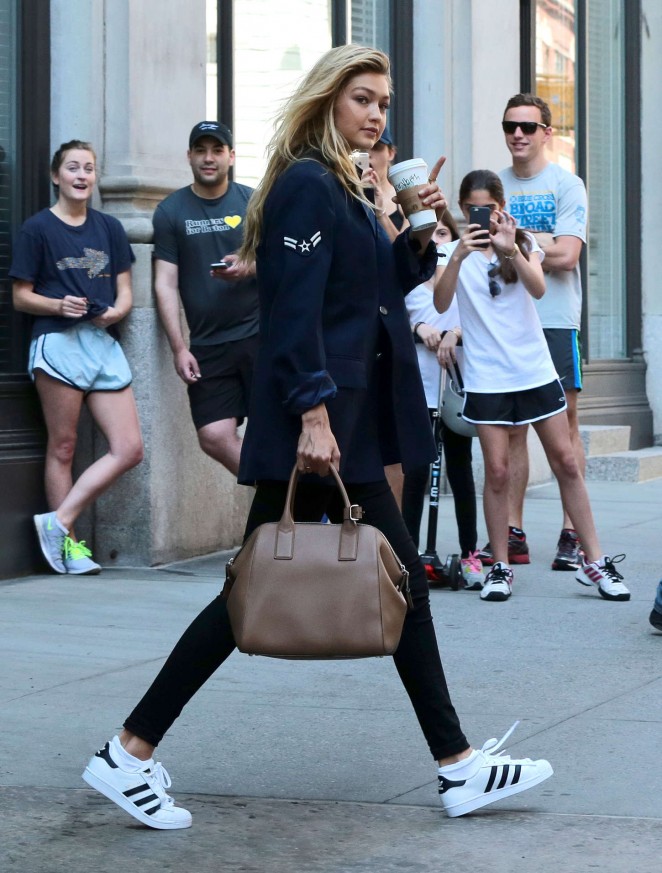 Gigi Hadid - Leaving Taylor Swift's Apartment in NYC