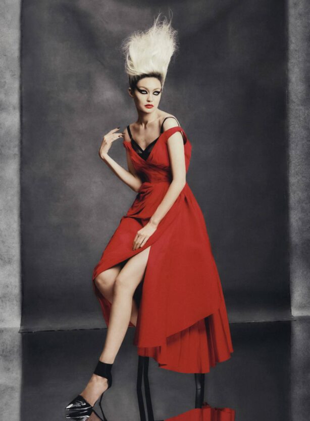 Gigi Hadid - Vogue Italy (September 2022)