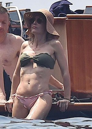 Gillian Anderson in Bikini in Portofino