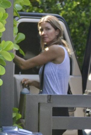 Gisele Bundchen - Spotted at Valente Brothers Academy in North Miami Beach