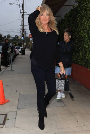 Goldie Hawn - Arriving at Giorgio Baldi in Santa Monica