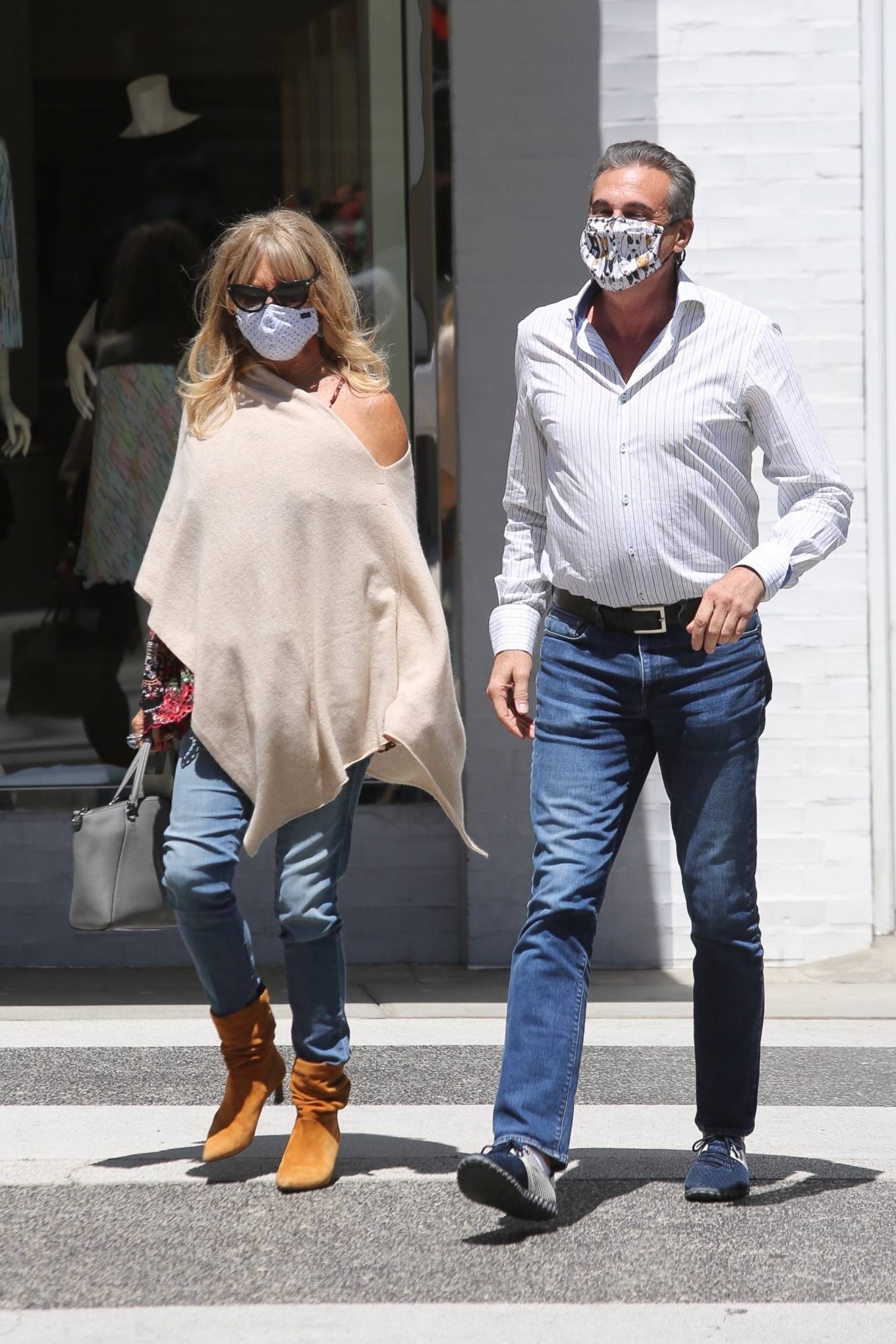 Goldie Hawn - Out for lunch in Beverly Hills
