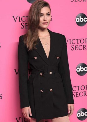 Grace Elizabeth - 2018 Victoria's Secret Viewing Party in New York
