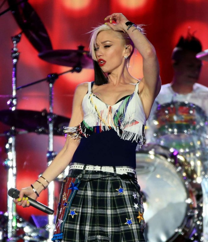 Gwen Stefani - Performing at Rock in Rio USA 2015 in Las Vegas