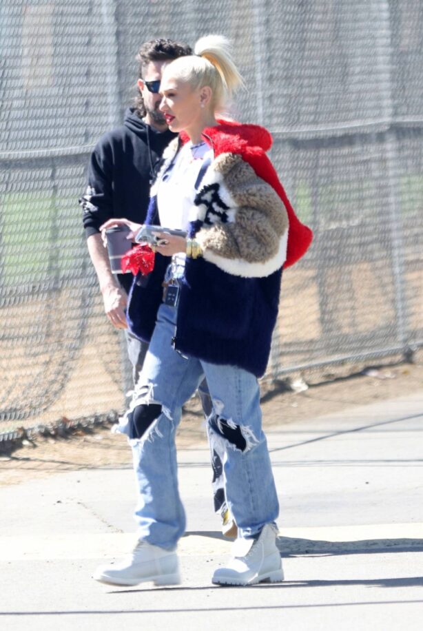 Gwen Stefani - Seen at her son Zuma baseball game in Los Angeles