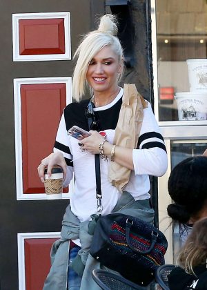 Gwen Stefani Shopping in Los Angeles