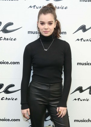 Hailee Steinfeld - Visits Music Choice in NYC