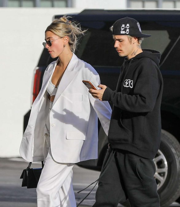 Hailey and Justin Bieber - Head to see the new movie with Bale Lively 'The Rhythm' in Hollywood